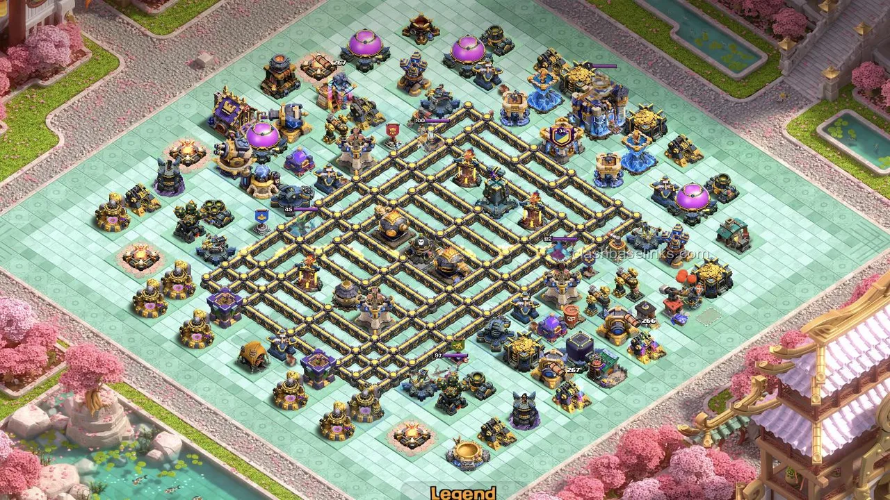 TH18 War Base Design